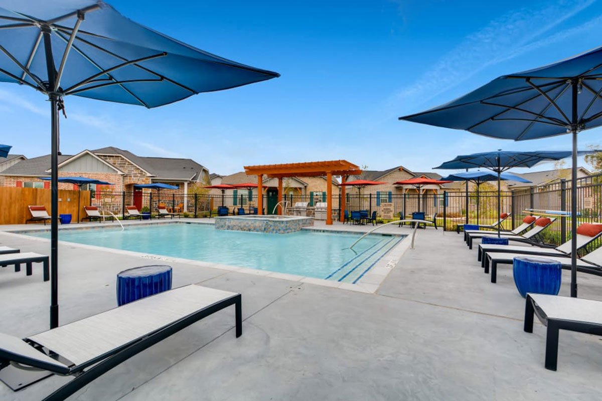 Sustainability-01 beautiful swimming pool and contemporary patio furniture