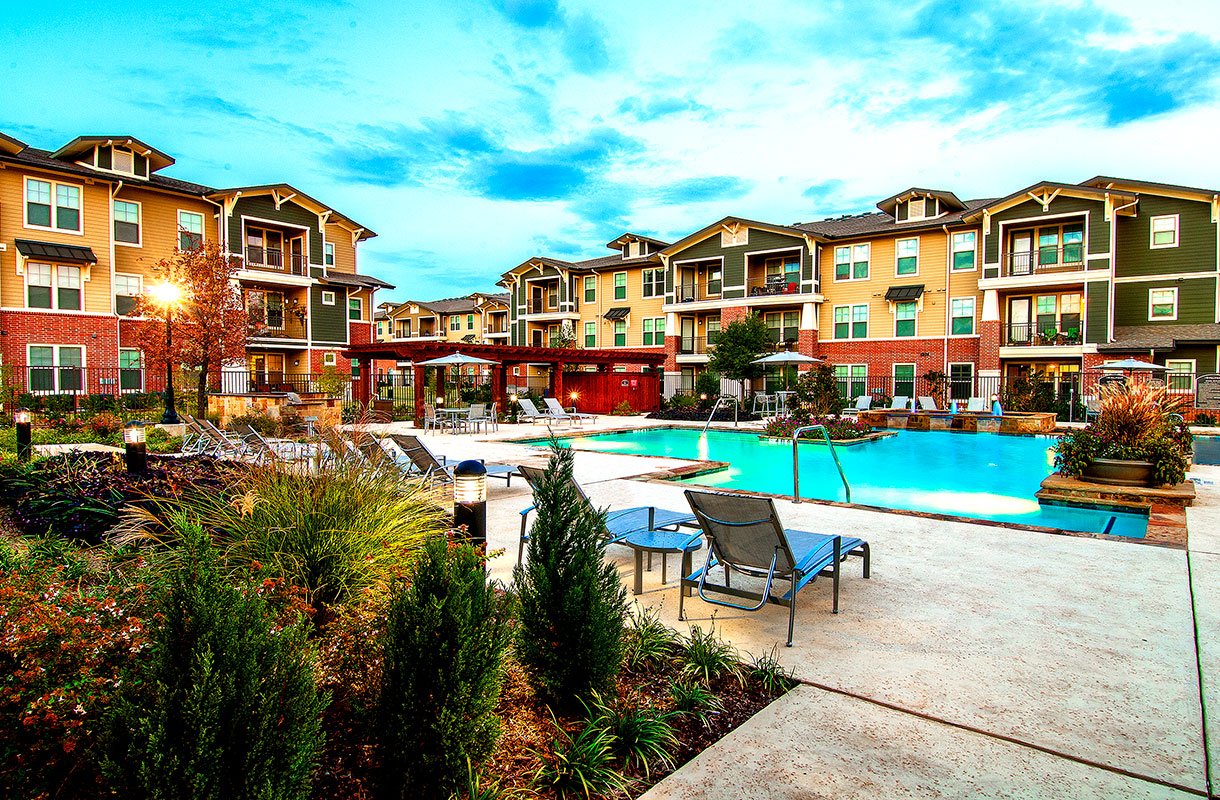 About Us-02 Beautiful multifamily construction